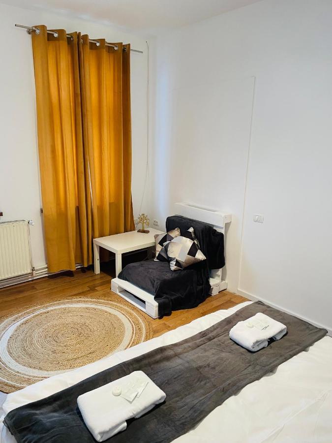 Apartament Londof Housing City Center Braszów Zewnętrze zdjęcie