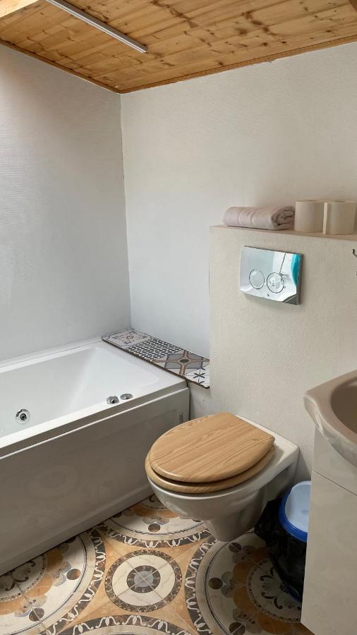 Apartament Londof Housing City Center Braszów Zewnętrze zdjęcie