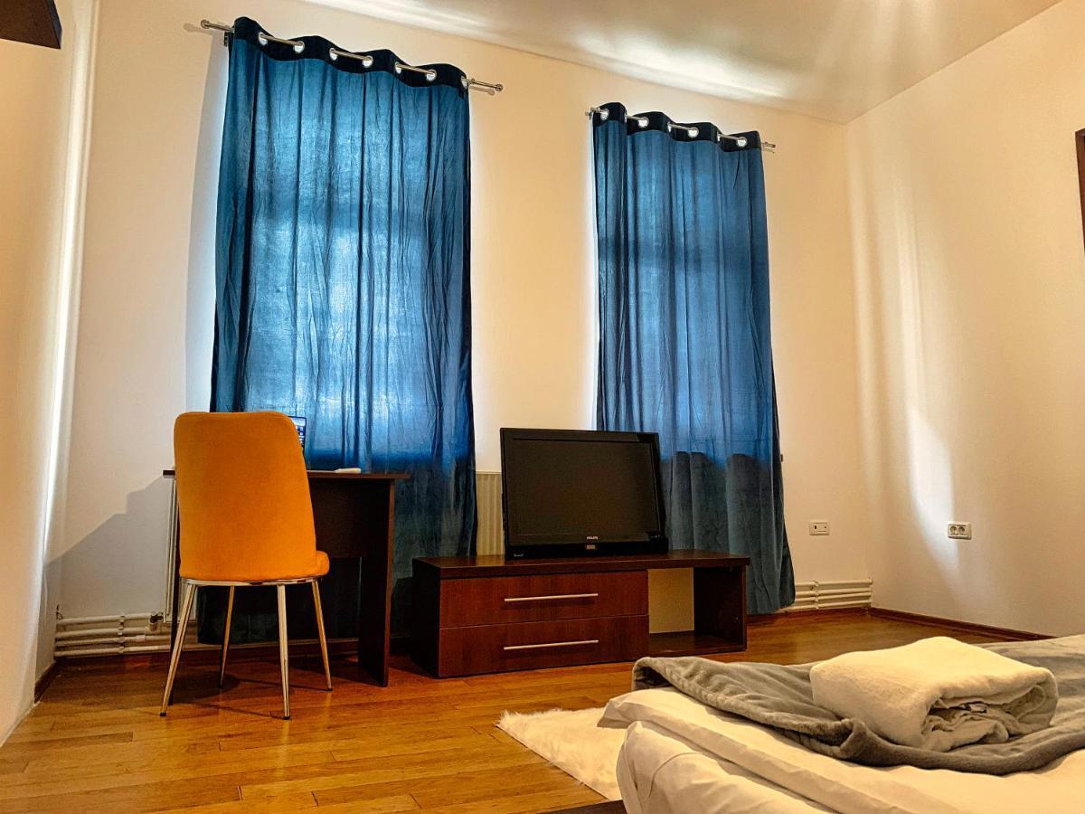 Apartament Londof Housing City Center Braszów Zewnętrze zdjęcie