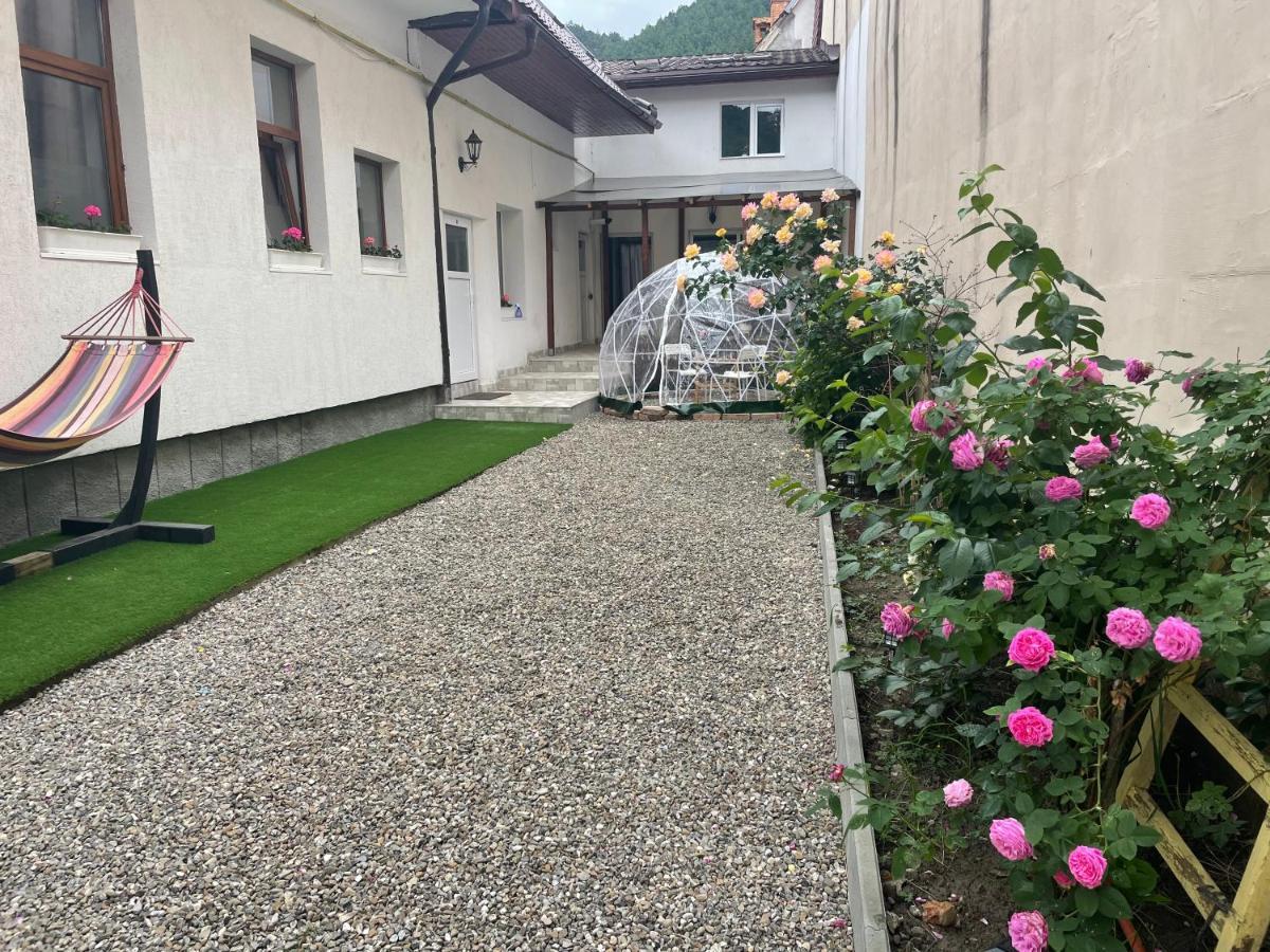 Apartament Londof Housing City Center Braszów Zewnętrze zdjęcie