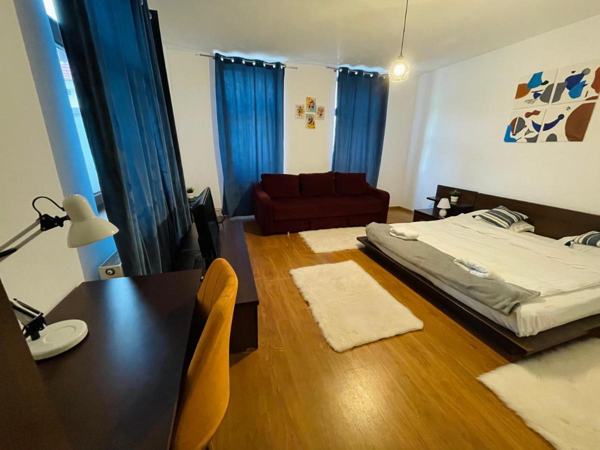 Apartament Londof Housing City Center Braszów Zewnętrze zdjęcie
